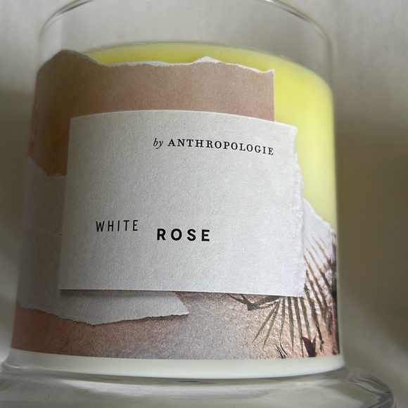Zodax for Anthropologie White Rose Set of 2 Candles. - Picture 3 of 5